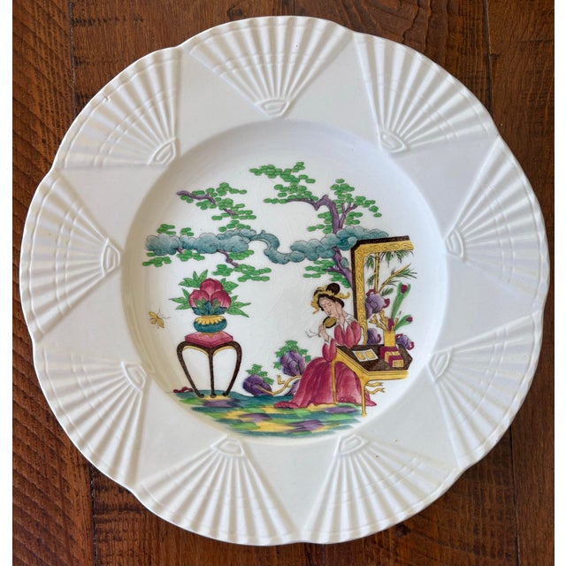 Wedgwood Vintage Wedgwood Etruria “Chinese Legend” Luncheon Plates – Set of 11 for Palm Beach Regency, Chinoiserie, Traditional or British Colonial Hosting For Sale - Image 4 of 9