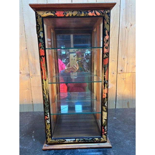 Small Display Case in Wood For Sale - Image 3 of 10