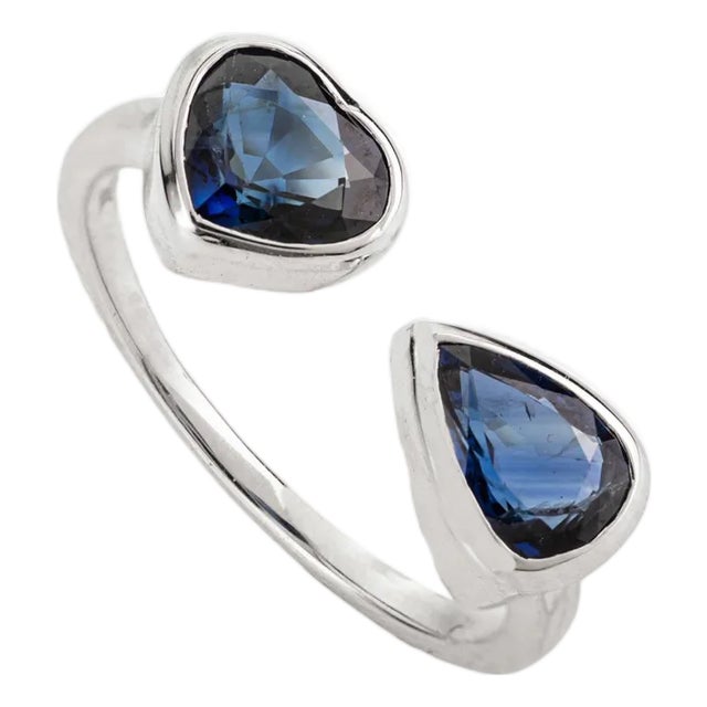 18k Gold Natural Blue Sapphire Pear & Heart Modern Toi Et Moi Ring Size 6 For Sale
