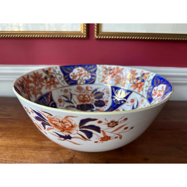 English Large Scale Vintage Hand Painted Imari Bowl For Sale - Image 3 of 12
