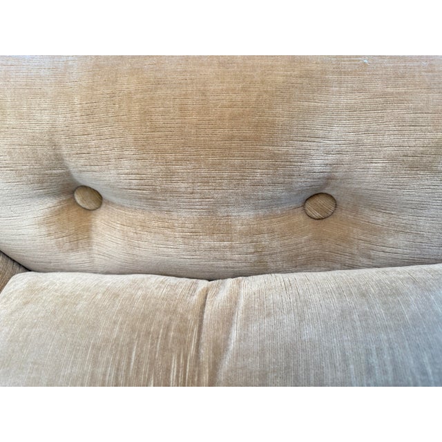 Mid-Century Modern Italian Velvet and Wooden Sofa by Osvaldo Borsani for Tecno, 1960s For Sale - Image 15 of 18
