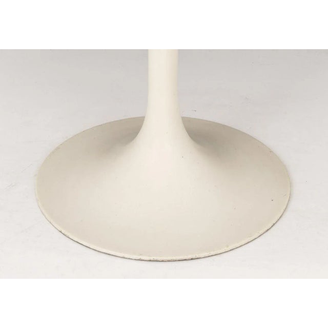 Mid-Century Modern Eero Saarinen Tulip Style Side Table For Sale - Image 3 of 4