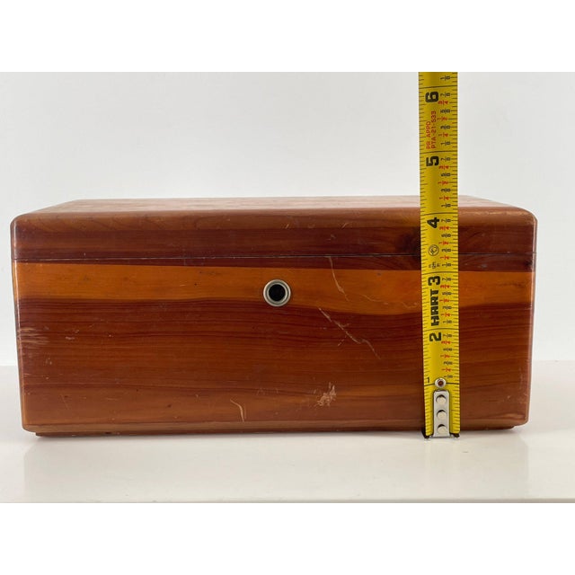 Mid 20th Century Vintage Lane Cedar Dresser Jewelry Trinket Chest - No Key 9" X 4" X 4" 1940s For Sale - Image 5 of 8