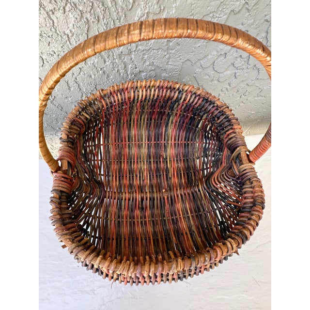 Mid 20th Century Vintage 1900s Rustic Multicolored “Buttocks” Rattan Wicker Basket For Sale - Image 5 of 10