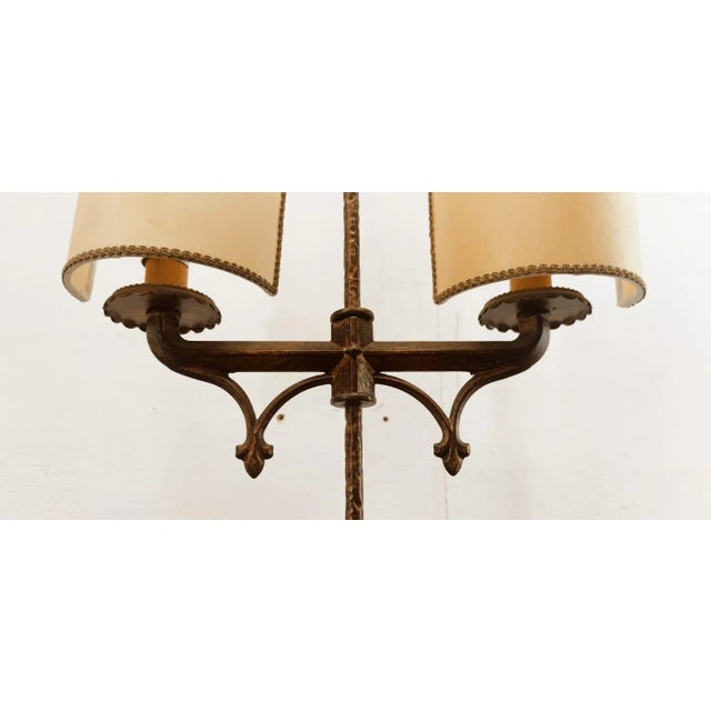 Medieval Table Lamp in Hammered Brass For Sale - Image 10 of 13