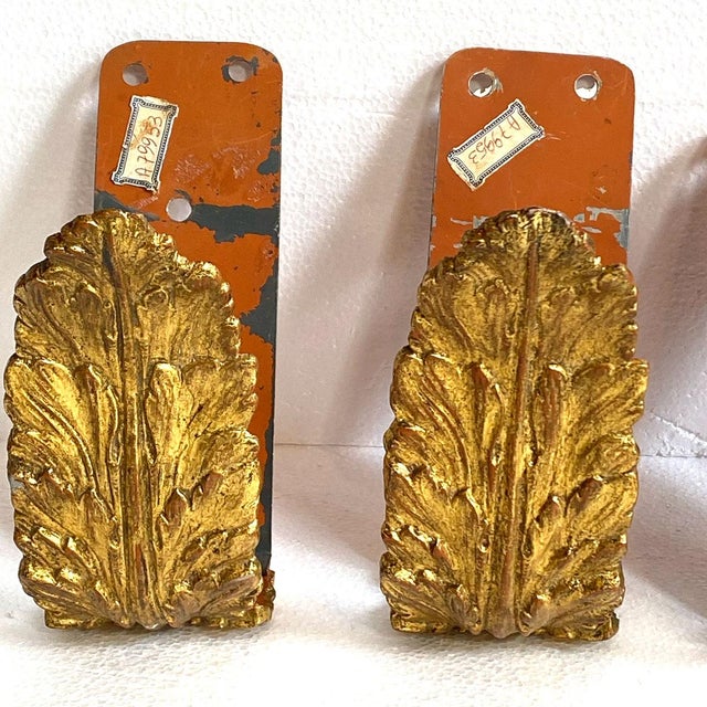 Set Italian Palladio Gilt and Painted TolewareFoliate Curtain Tie-Backs (6 Pieces) For Sale In Denver - Image 6 of 11
