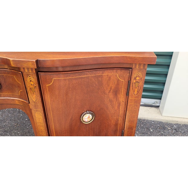 Hepplewhite Style Americana 1920s Vanity For Sale - Image 11 of 16