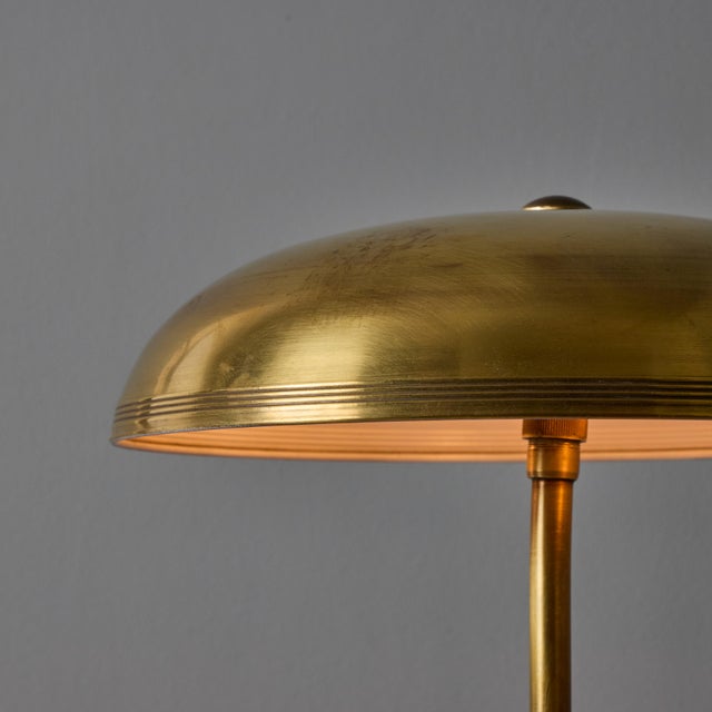 1940s Giovanni Michelucci Patinated Brass Adjustable Banker Lamp for Lariolux For Sale - Image 9 of 18