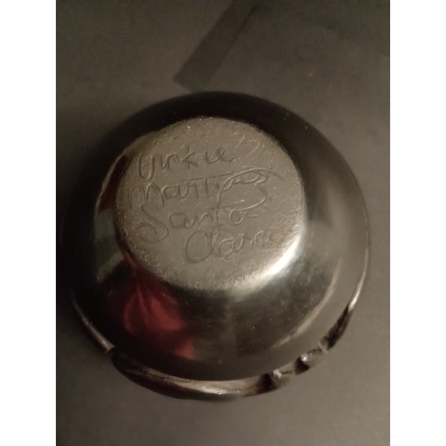 Native American Black Santa Clara Pueblo Clay Pot (1999) by Vickie Martinez For Sale - Image 9 of 11