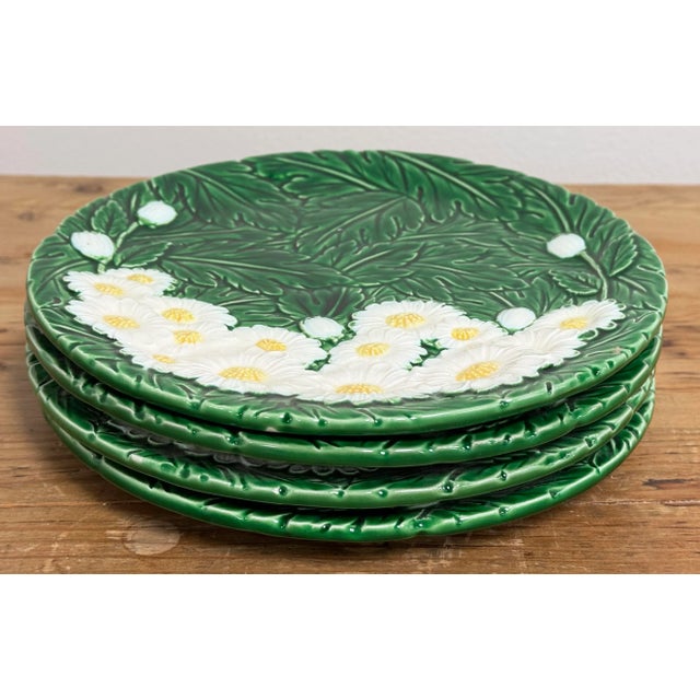 Figurative Vintage Porcelain Daisy Motif Dessert Plates, Set of 4 For Sale - Image 3 of 4