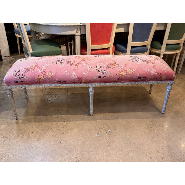 Gray Louis XVI 19th Century Painted Banquette For Sale - Image 8 of 8