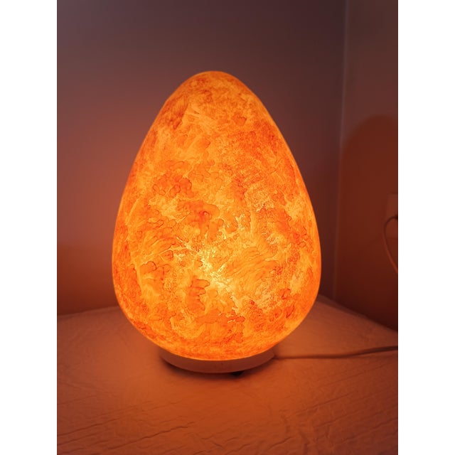 1970s Vintage Egg Table Lamp in Opaline Glass, 1970s For Sale - Image 5 of 6