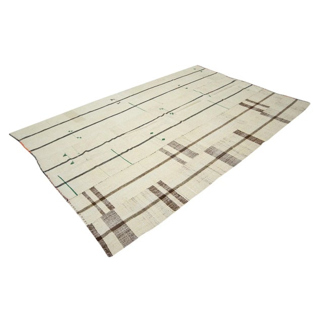 Mid-Century Modern Vintage Modern Turkish Kilim Rug For Sale - Image 3 of 7