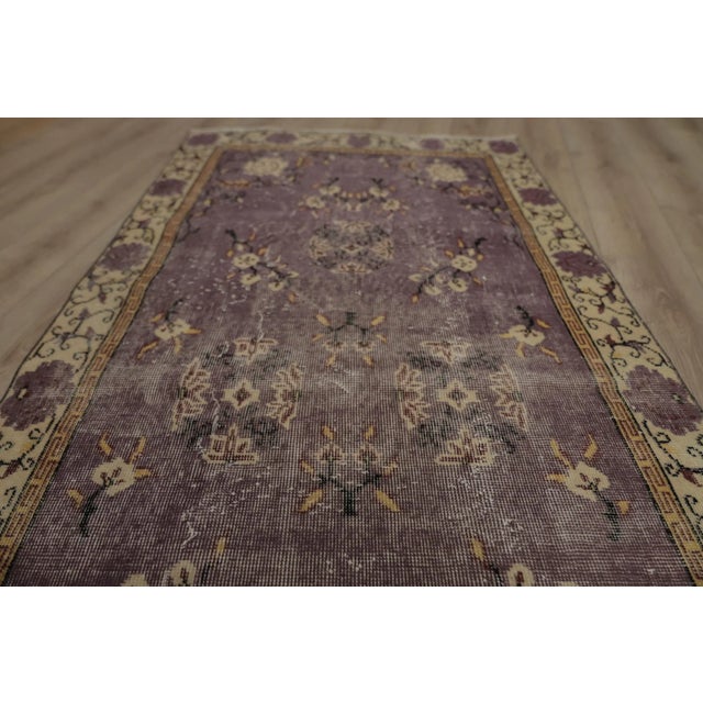 1970s Floral Design Art Deco Purple Oushak Accent Rug For Sale In Sacramento - Image 6 of 10