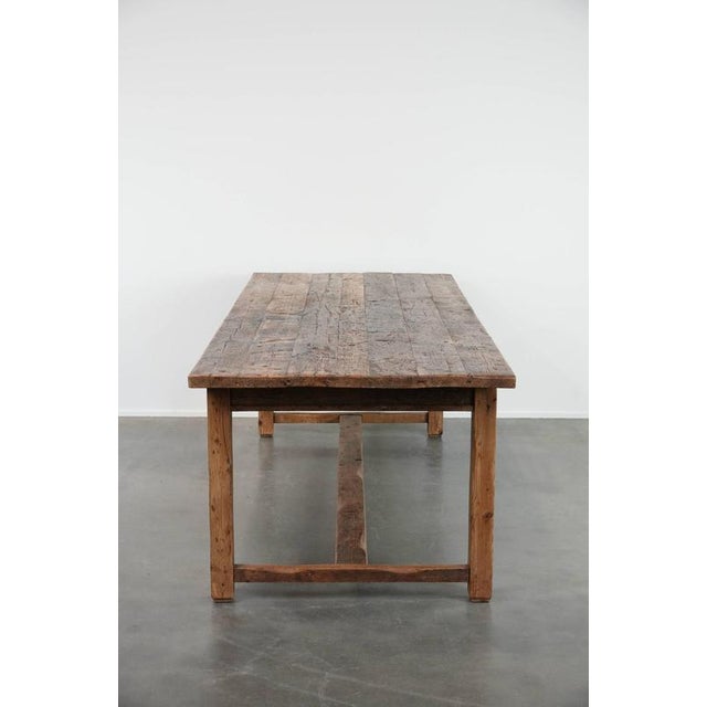 Large Antique Farm Dining Table in Pine For Sale - Image 4 of 18