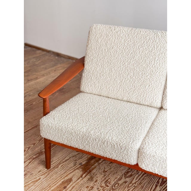 Danish Model 164 Sofa by Arne Vodder for France & Son For Sale - Image 9 of 17