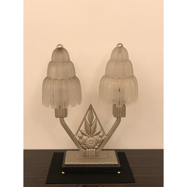 Metal French Art Deco "Waterfall" Table Lamp Signed by Sabino For Sale - Image 7 of 13