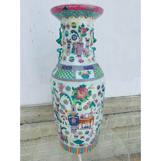 Large Vintage Chinoiserie Vase For Sale In Charleston - Image 6 of 9