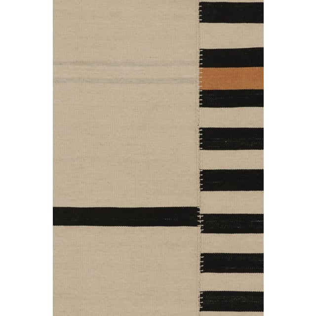 Contemporary Rug & Kilim’s Contemporary Kilim in Cream and Black Tones For Sale - Image 3 of 8