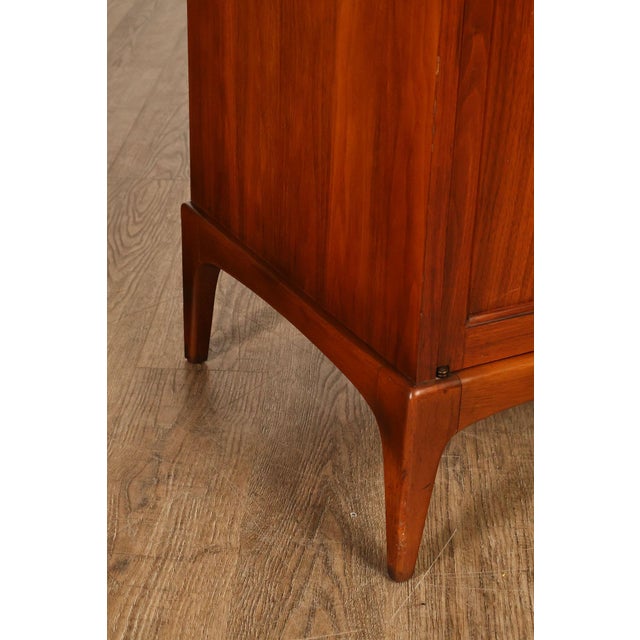 Lane Rhythm Mid Century Walnut Sideboard For Sale - Image 12 of 18