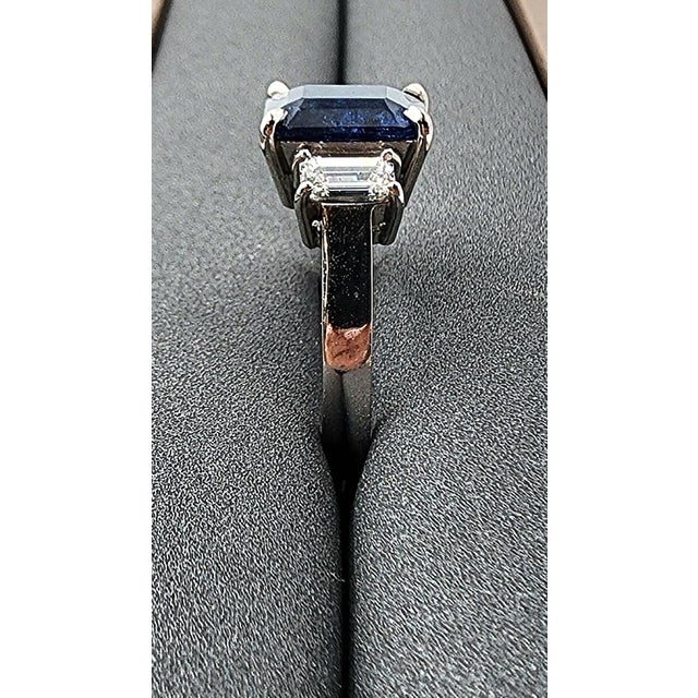 Metal 4.49 Ct Natural Sapphire & Diamond Ring Size 6.5 For Sale - Image 7 of 9