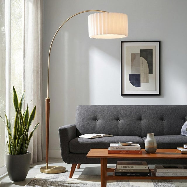 Mid-Century Modern Nova of California 1970s Walnut Scalloped Arc Floor Lamp - Weathered Brass, White Linen, Diffuser, Dimmer For Sale - Image 3 of 7