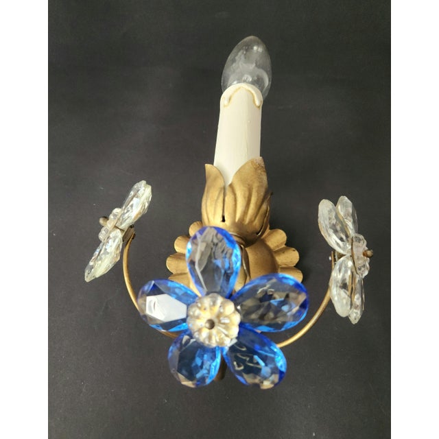 Modern Gilt Floral Wall Lamps with Murano Glass Flowers, Italy, 1960s, Set of 2 For Sale - Image 3 of 18