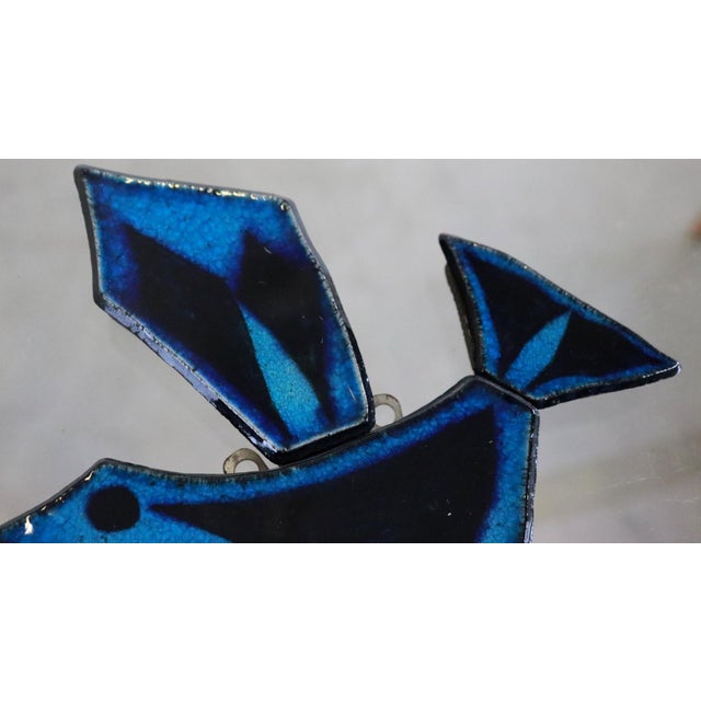 Ceramic Bird Wall Hanger attributed to Konraad Galaaen For Sale - Image 5 of 9