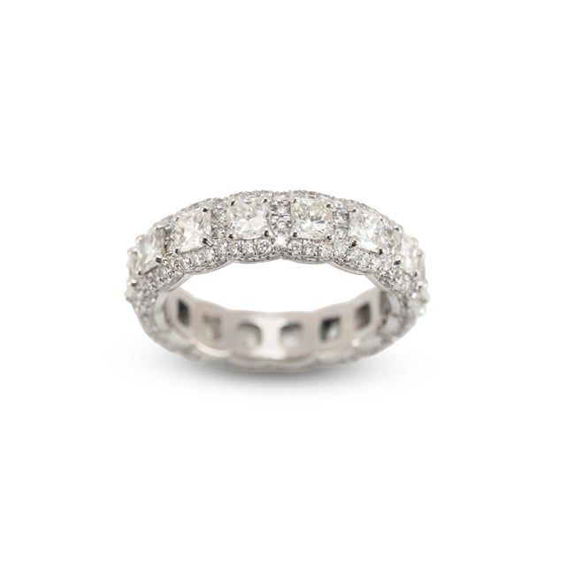 Early 21st Century Platinum 5.34ct Diamond Cushion Cut Round Pave Halo Diamond Eternity Band Ring, Size 7.5 For Sale - Image 5 of 8