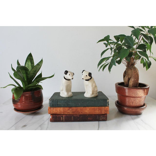 Wood Vintage Rca Victor Dog Nipper Ceramic Salt and Pepper Shakers "His Master’s Voice" For Sale - Image 7 of 11