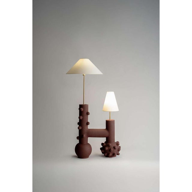 Connection sculptural floor lamp in ceramic by liliana silva. Signed by liliana silva. Dimensions: w 30 x d 30 x h 130 cm....