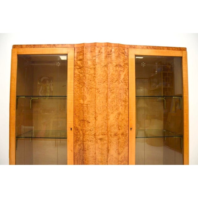 Art Deco Burr Walnut and Sycamore Bookcase attributed to Harry and Lou Epstein, 1930s For Sale - Image 9 of 11