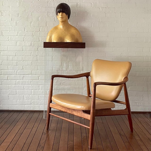 Frank Gallo Female Bust Sculpture For Sale - Image 12 of 12