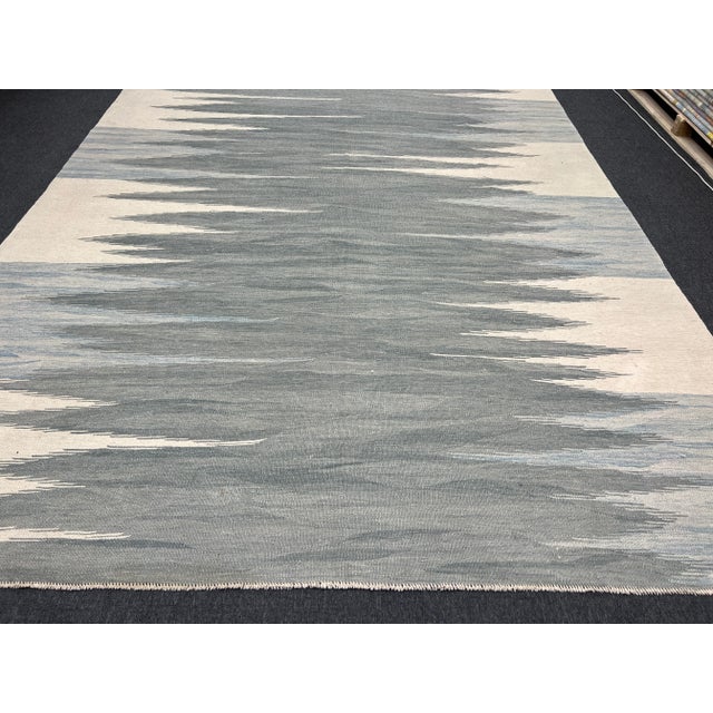 Textile 2020s Modern Turkish Hand-Knotted Scandinavian Style Kilim Area Rug For Sale - Image 7 of 9