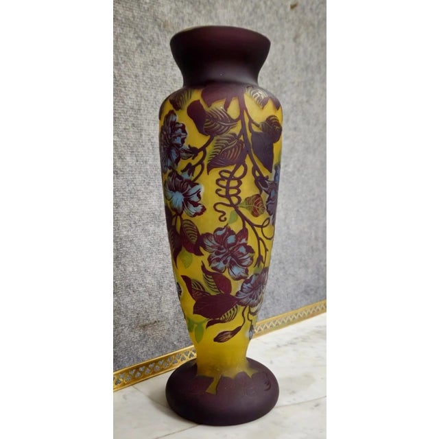 Multi-Layered Glass Vase with Floral Decoration, 1890s For Sale - Image 5 of 7