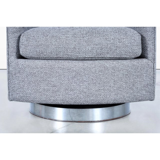 Wood Mid-Century Modern Chrome Swivel Lounge Chairs by Milo Baughman for Thayer Coggin For Sale - Image 7 of 12