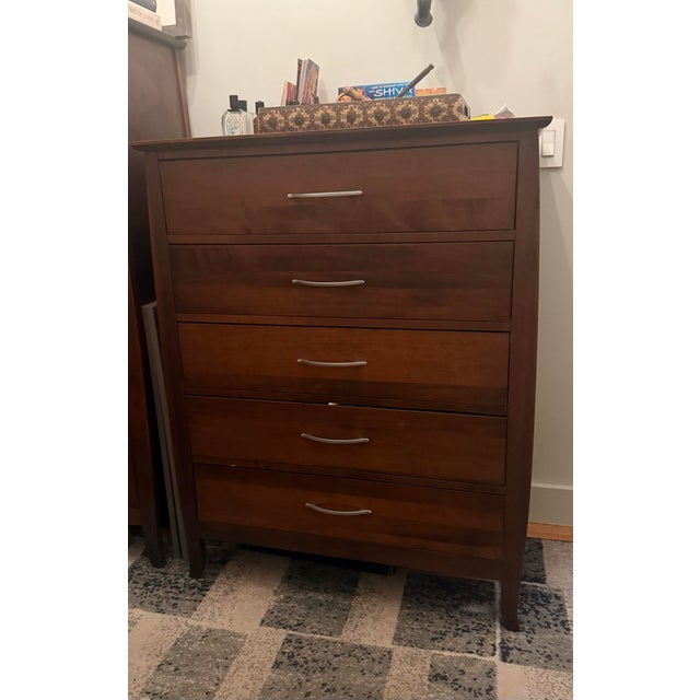 Mid-Century Modern 1980s Baronet Solid Maple 5-Drawer Chest / Mid-Century Modern Dresser For Sale - Image 3 of 11