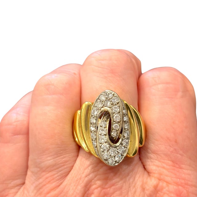 Vintage 18k Gold Diamond Cocktail Ring, Size 7 For Sale In Las Vegas - Image 6 of 6