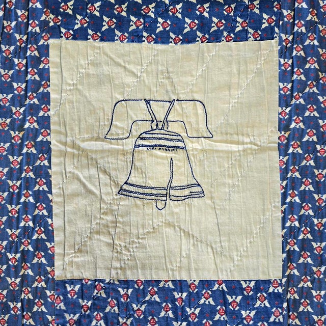 Hand-Embroidered 1950s Patriotic Quilt For Sale - Image 17 of 18