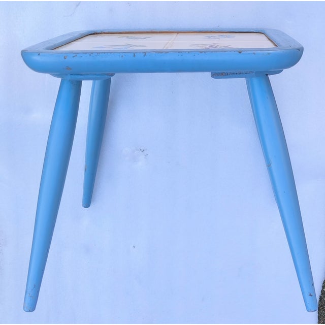 Light Blue Plant Stand with Floral Motif, 1950s, in Good conditions. Designed 1950 to 1959