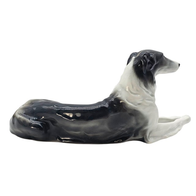 Testament to Rosenthal’s mid-century craftsmanship and a collectible of lasting refinement. Elegant Rosenthal porcelain...