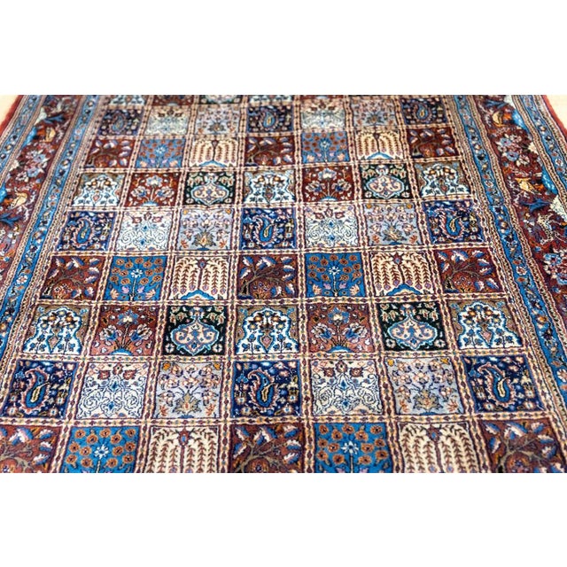 Middle Eastern Hand-Knotted Moud Rug with Kheshti Motif For Sale - Image 4 of 13