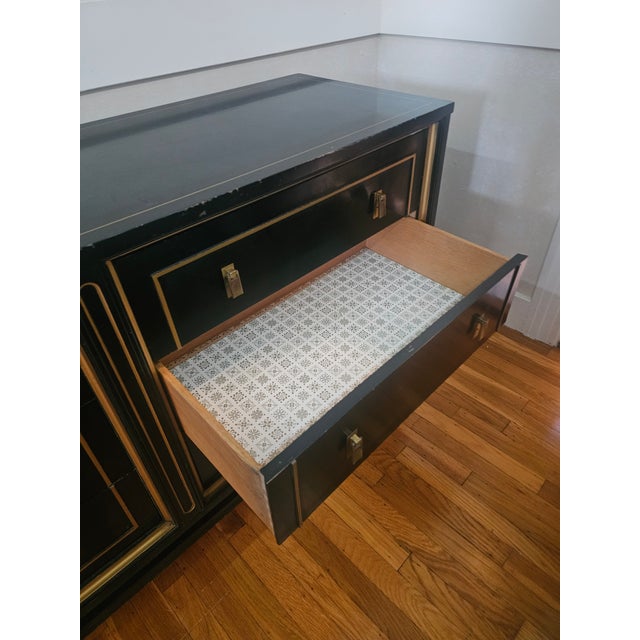 Paint Mid-Century American of Martinsville Black Lacquer & Gold 6-Drawer Dresser For Sale - Image 7 of 11