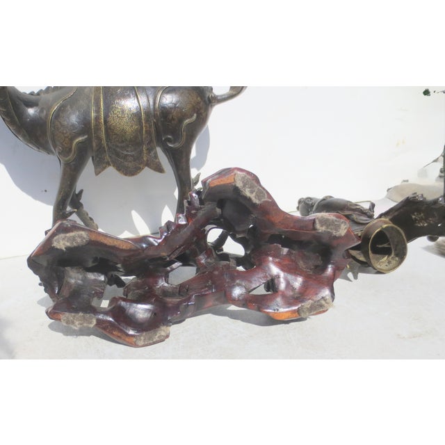 Chinese Bronze Kuan Yin Mouted on Kylin Early19th For Sale - Image 11 of 17