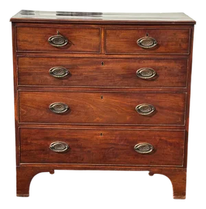 Georgian Mahogany Chest of Drawers