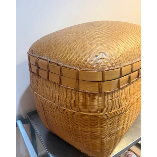 Asian Herringbone-Weave Rattan & Bamboo Storage Chest For Sale - Image 6 of 6