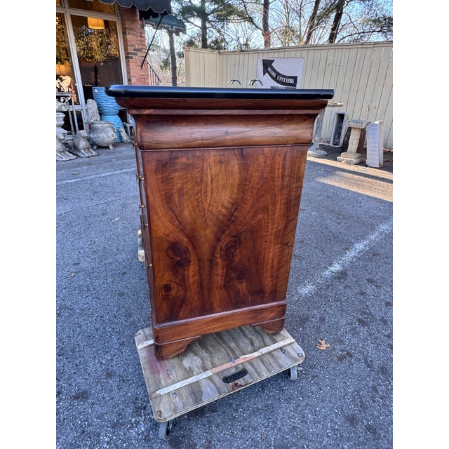 19th Century French Chest of Drawers With Marble Top For Sale In Nashville - Image 6 of 12