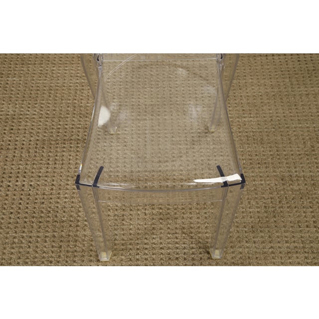 Kartell Victoria Ghost Chairs Clear Philippe Starck Acrylic Dining Chairs - Set of 5 (New Old Stock) For Sale - Image 11 of 16
