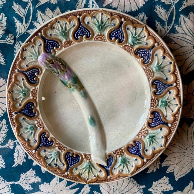 Set of 4 rare asparagus plates. Please note the background color is cream, pale yellow, not white. This piece is...