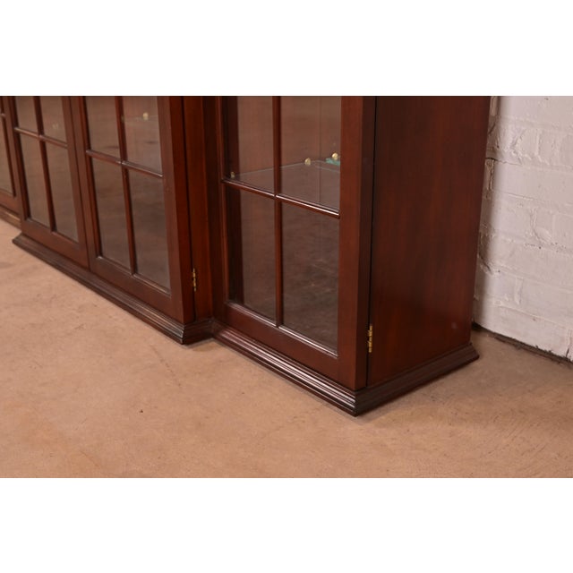 Georgian Carved Mahogany Lighted Bookcase or Display Cabinet by Craftique For Sale - Image 10 of 15
